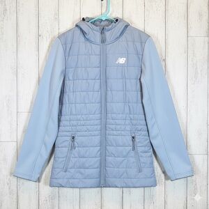 New Balance Women’s Medium Hybrid Puffer Softshell Jacket Hooded Quilted Gray